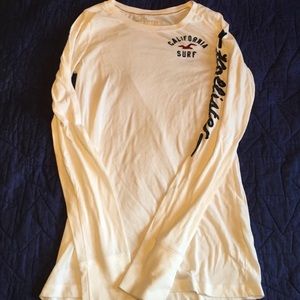 Long sleeve Hollister logo tee