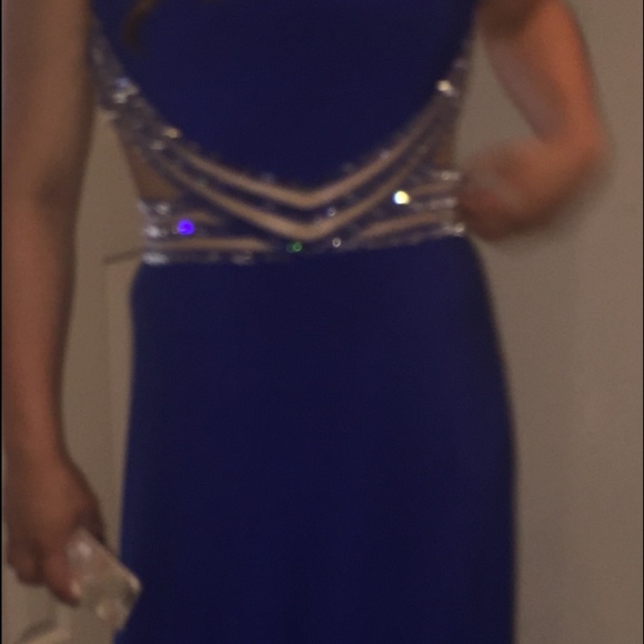 Blondie formal gown - Picture 2 of 4
