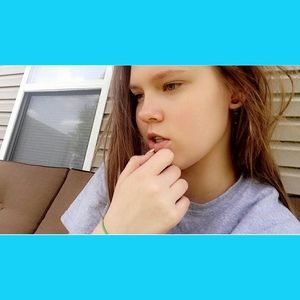 Meet your Posher, Reagan