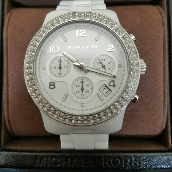 Brand New Michael Kors MK5188 Ceramic Watch