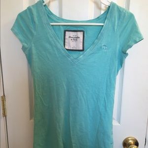 Abercrombie t-shirt