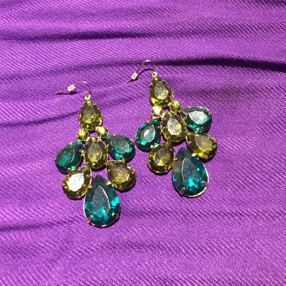 Hanging earrings with turquoise and citron stones