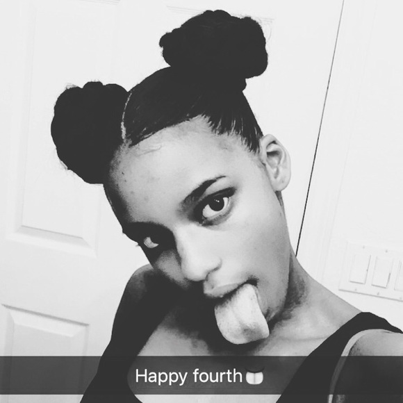 Meet your Posher, Jasmine