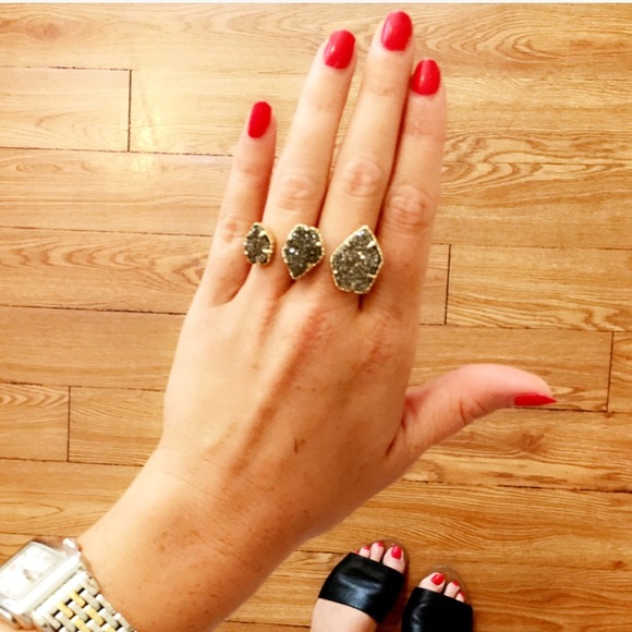 Kendra Scott ring 💖