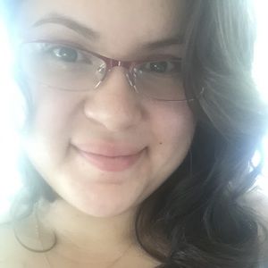 Meet your Posher, Marcia