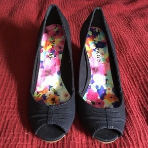 Rampage wedge size 8