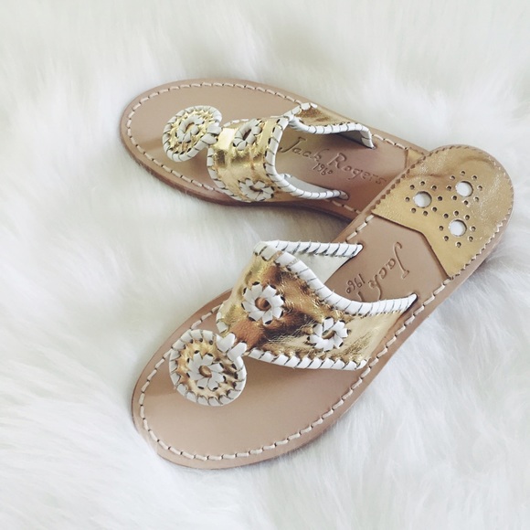 Jack Rogers Shoes - 💋Jack Rogers Gold Sandals