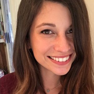 Meet your Posher, Dana