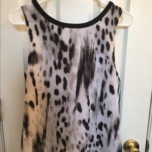 NWOT apt 9 tank