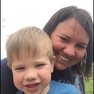 Meet your Posher, April