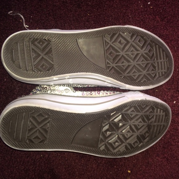 Shoes - Picture 3 of 3