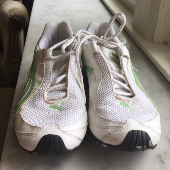 Puma sneakers Size 8