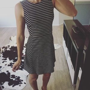 JCREW (fits like 0-2)