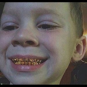 Meet your Posher, Devin