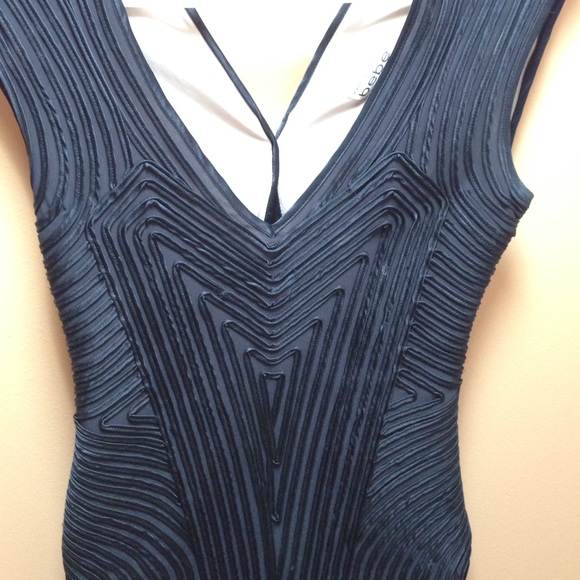 Bebe Ribbon LBD (Kardashian collection) - Picture 2 of 4