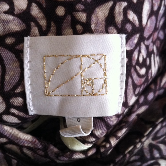 Anthropologie batik floral shorts with self belt 0 - Picture 3 of 4