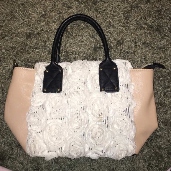 Betsey Johnson bag -small