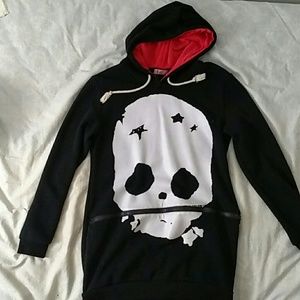 Cute long skull hoodie with teeth