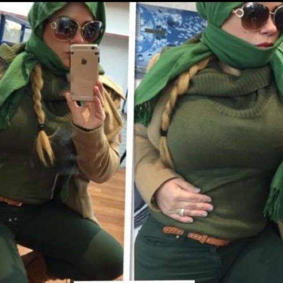 Beutifull olive sweater