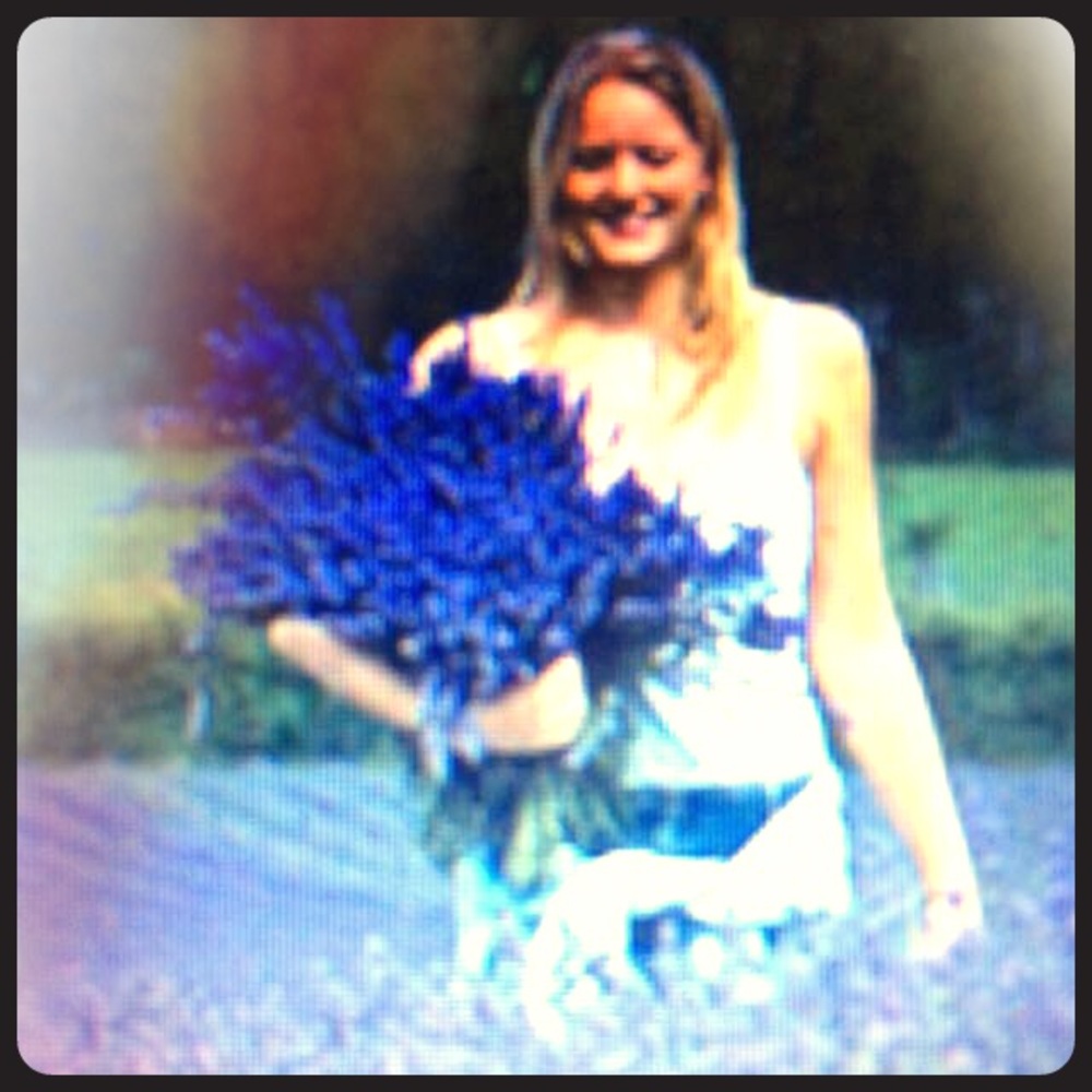 Meet your Posher, Stephanie