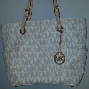 Michael Kors Tote