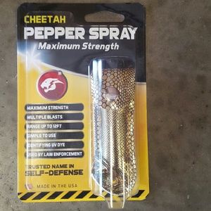 Gold Pepper Spray Keychain(new)