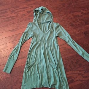 Comfy, hooded, pocket dress