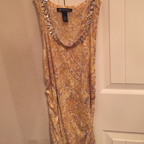 Inc XL top sequin detail along neck