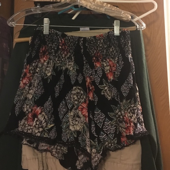 Elastic Waist Festival Shorts