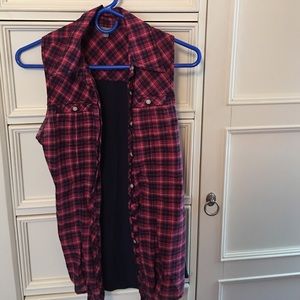 Rubbish Sleeveless Plaid Collared Shirt, Size M