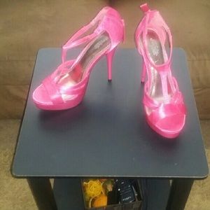 Shoes heels