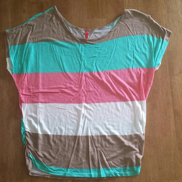 Women's Short Sleeve Top size Large