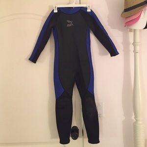 Full body kids wet suit