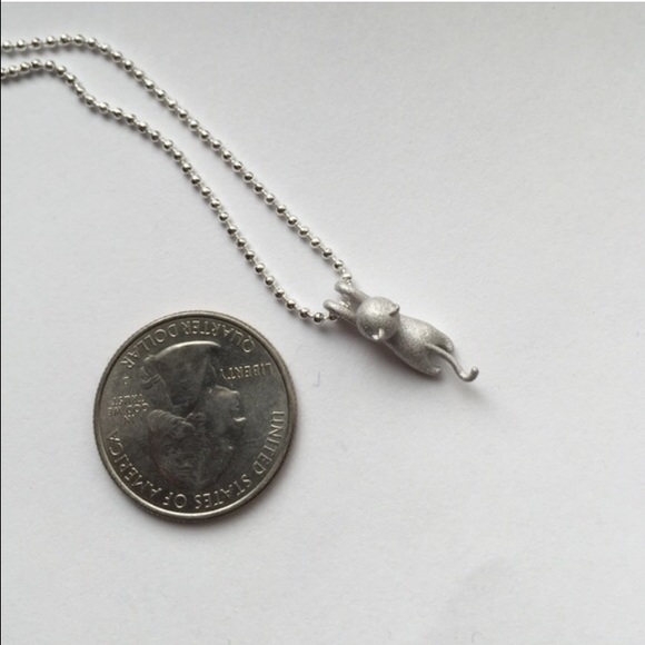 🎁Itsy bitsy" Cat Pendant Stainless Steel Necklace - Picture 2 of 3