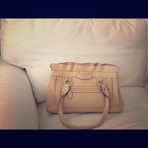 Coach purse- original - Picture 1 of 4