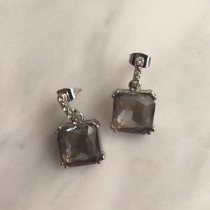 🎯SOLD🎯 Banana Republic smoke crystal earrings