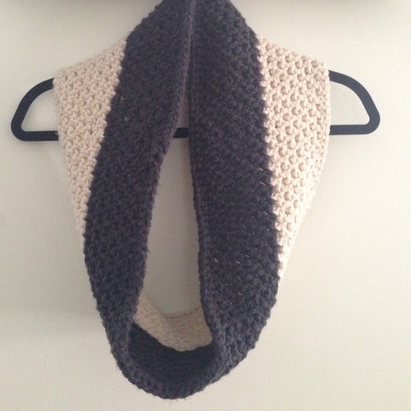 Handmade Crocheted Scarf - Picture 3 of 4