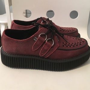 Red TUK creepers
