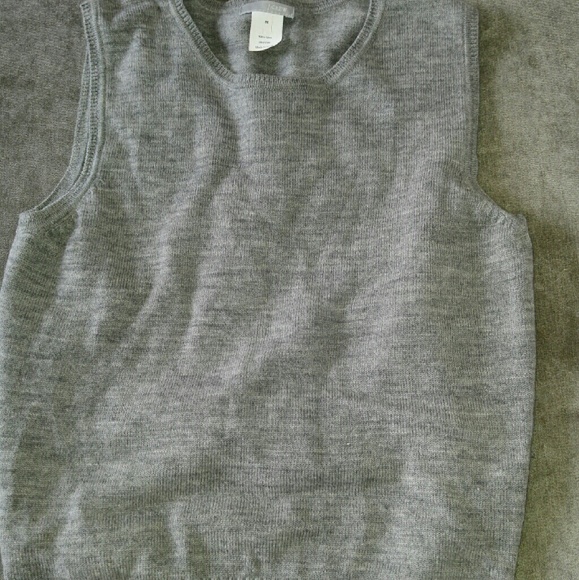 Sweater vest