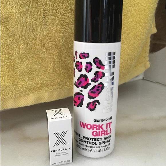 *NEW Hair & Nail Care Beauty Pair