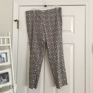 Laundry by Shelli Segal Crop Pants