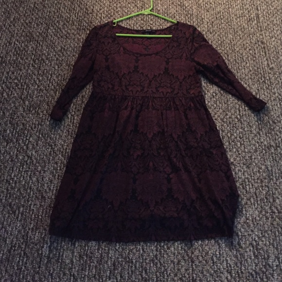 Dress - Picture 1 of 1