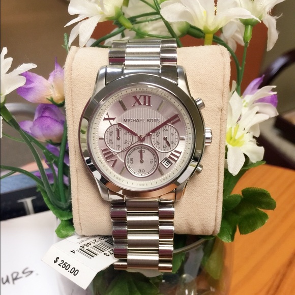 SALE❗️Michael kors cooper Silver tone watch