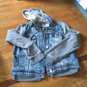 American Eagle sweatshirt/denim jacket