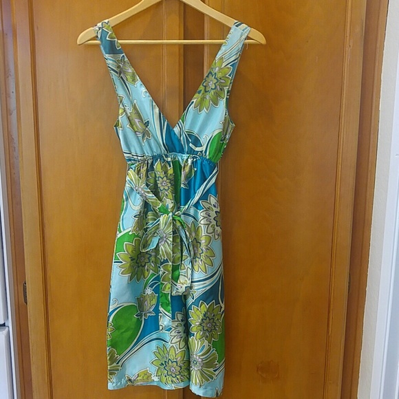 Stylish Derek Heart dress - Picture 3 of 4