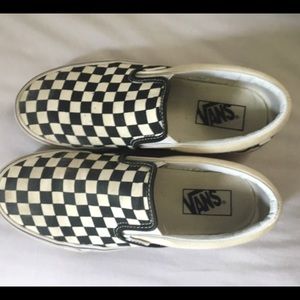 checkered vans