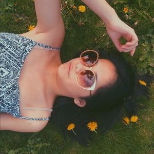 Meet your Posher, Sam