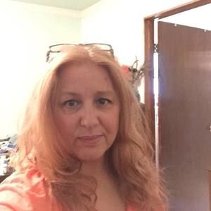 Meet your Posher, Debbi