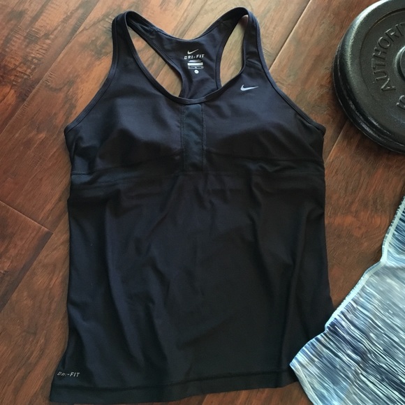 -Sold Bundle- Nike Training Tanks XL - Picture 2 of 4