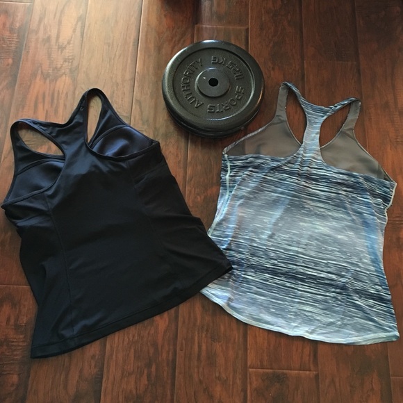 -Sold Bundle- Nike Training Tanks XL - Picture 4 of 4